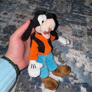 Goofy Plush Toy with Orange and Blue Outfit